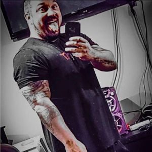 <div class="wrapper"> 		<div class="item1"> 			<div class="item__title">Member for:</div> 			<strong><span>6 months</span></strong> 		</div> 		<div class="item2"> 			<div class="item__title">Time spend:</div> 			<strong><span>1 hour pr. day</span></strong> 		</div> 		<div class="item3"> 			<div class="item__title">Start deposit:</div> 			<strong><span>1.000$</span></strong> 		</div> 		<div class="item4"> 			<div class="item__title">Current balance:</div> 			<strong><span>22.000$</span></strong> 		</div> 	</div>